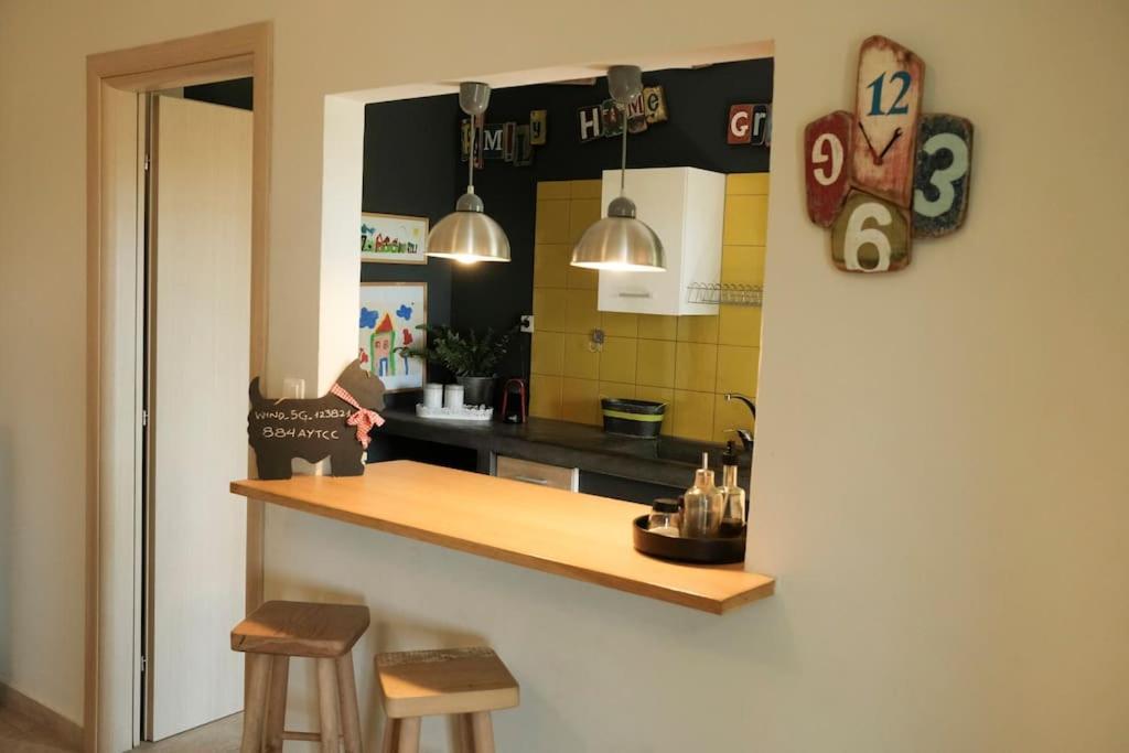 Apartment With Garden In Thessaloniki. Eksteriør billede